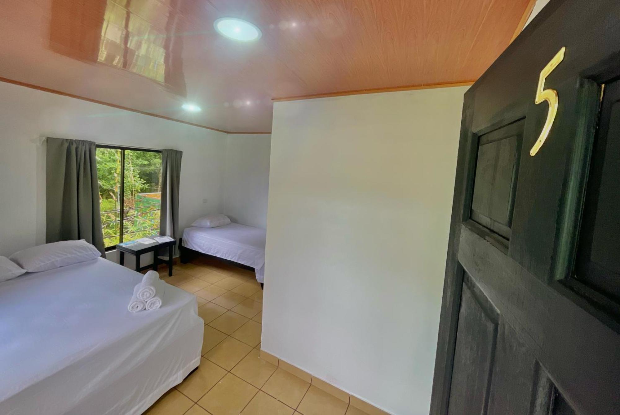 Carey Lodging Tortuguero Zewnętrze zdjęcie