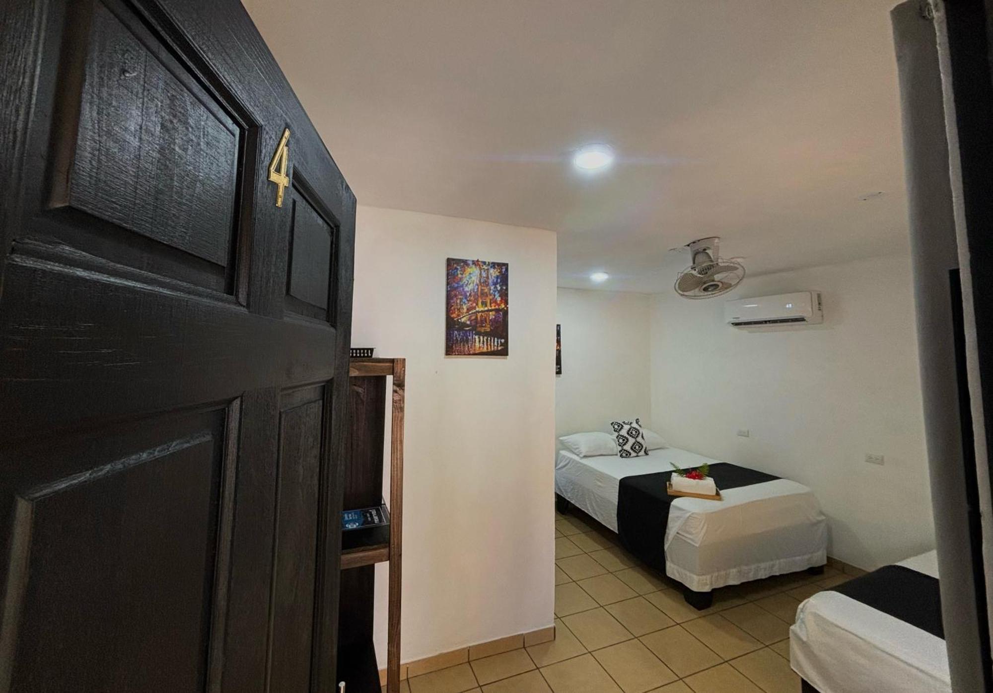Carey Lodging Tortuguero Pokój zdjęcie